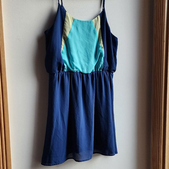 Olive & Oak Lightweight Blue Dress Size Large - Picture 4 of 16